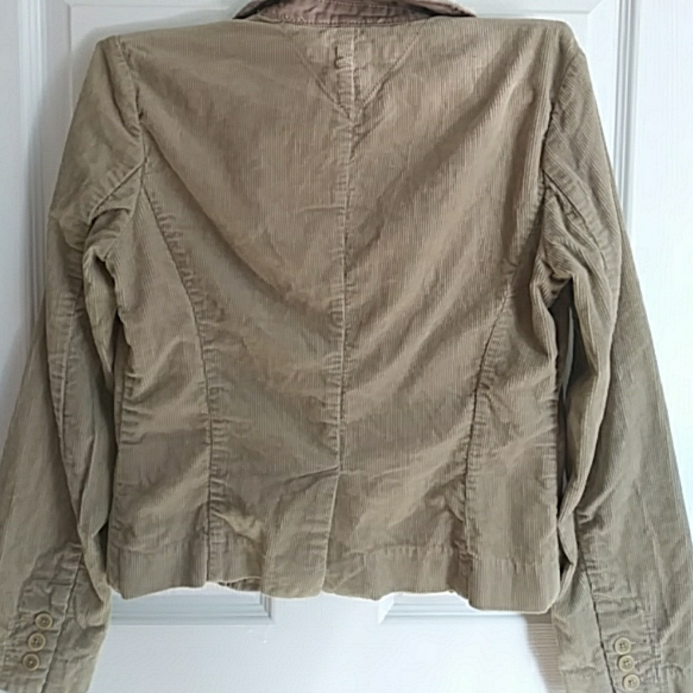 Jacket - Picture 5 of 5